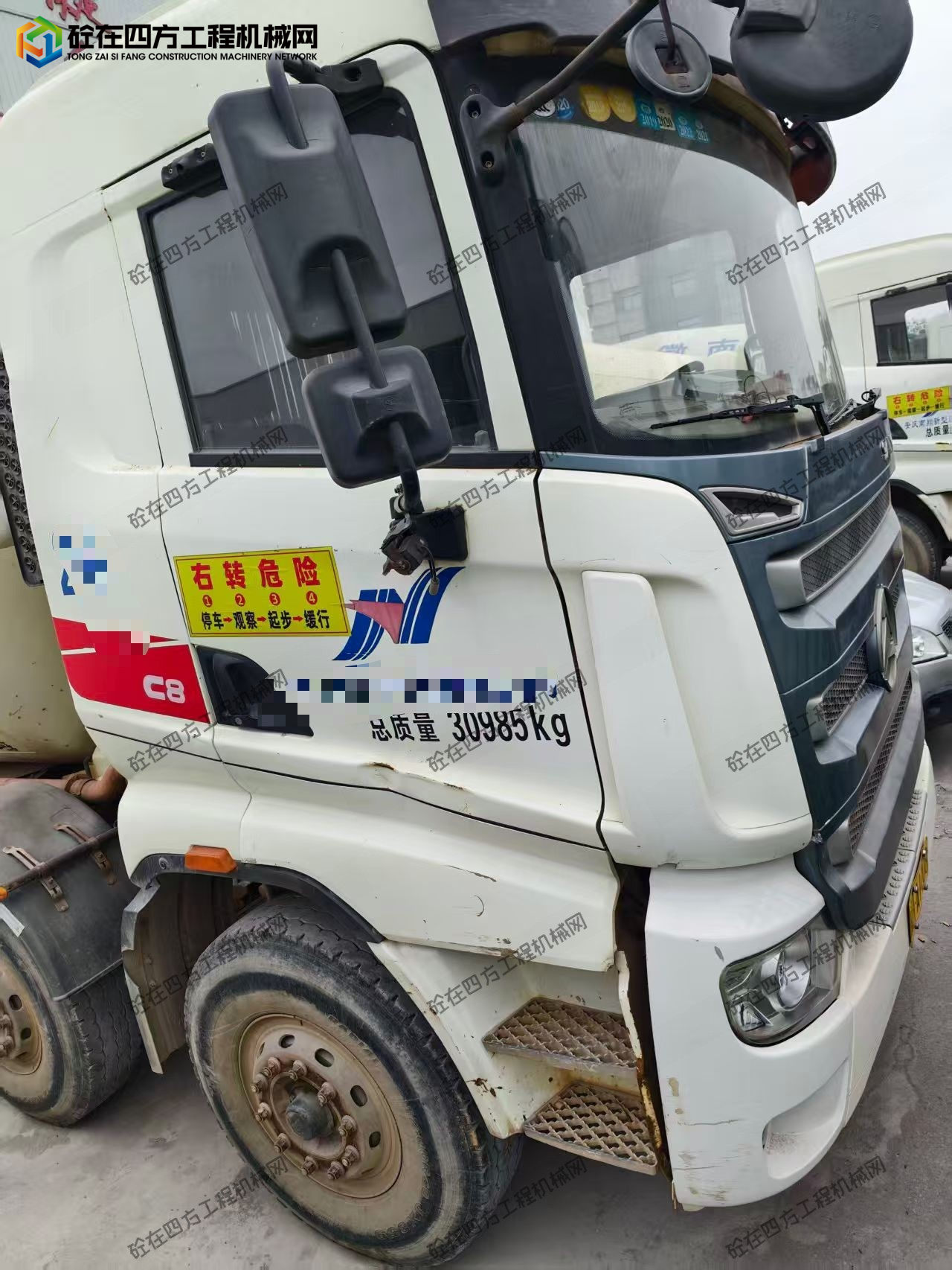 https://images.tongzsf.com/tong/truck_machine/20251013/168ec8fa0df43c.jpg