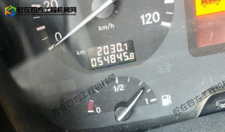 https://images.tongzsf.com/tong/truck_machine/20251013/168ec9461f30e3.png