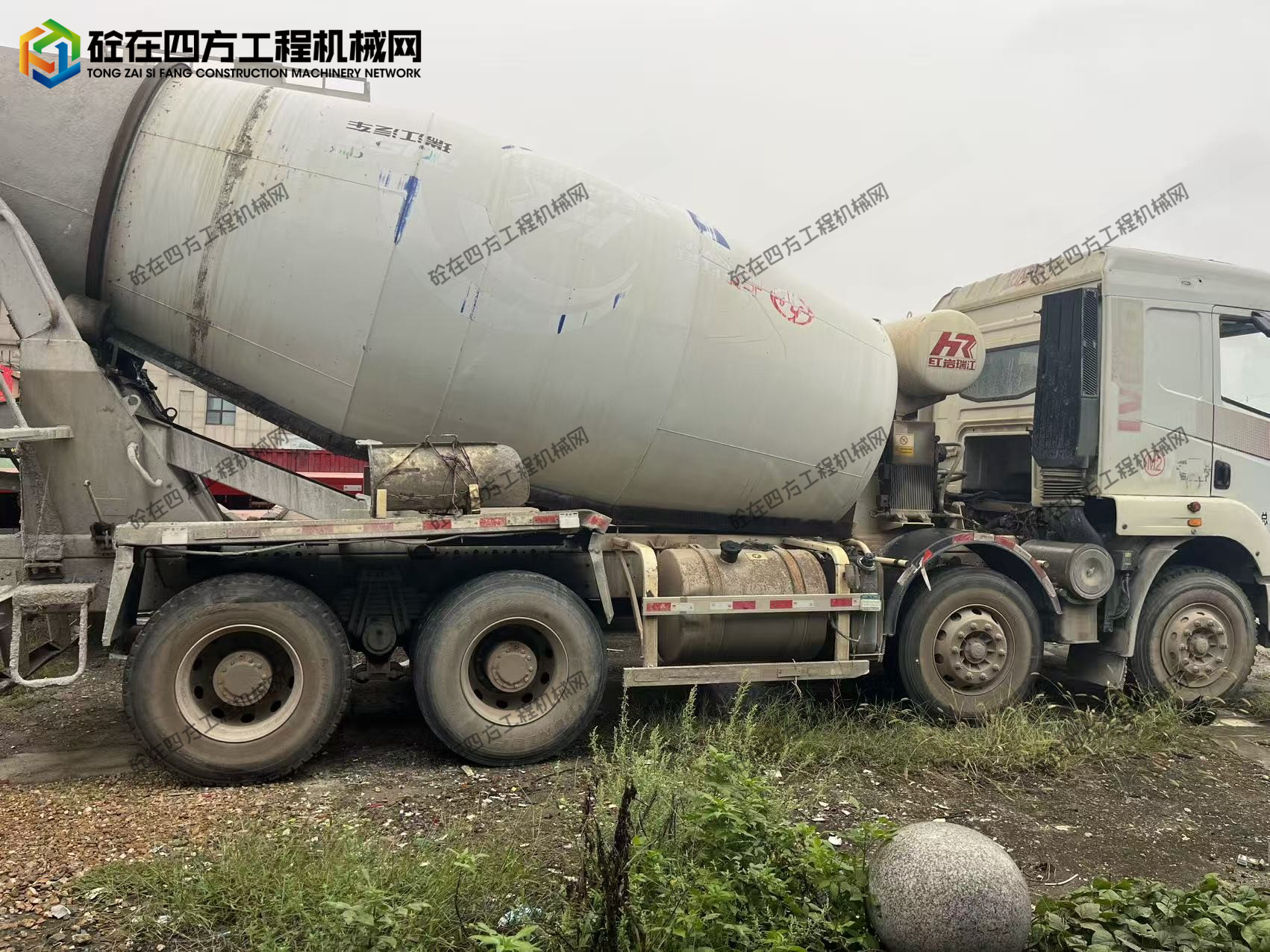https://images.tongzsf.com/tong/truck_machine/20251013/168ec982cc2155.jpg