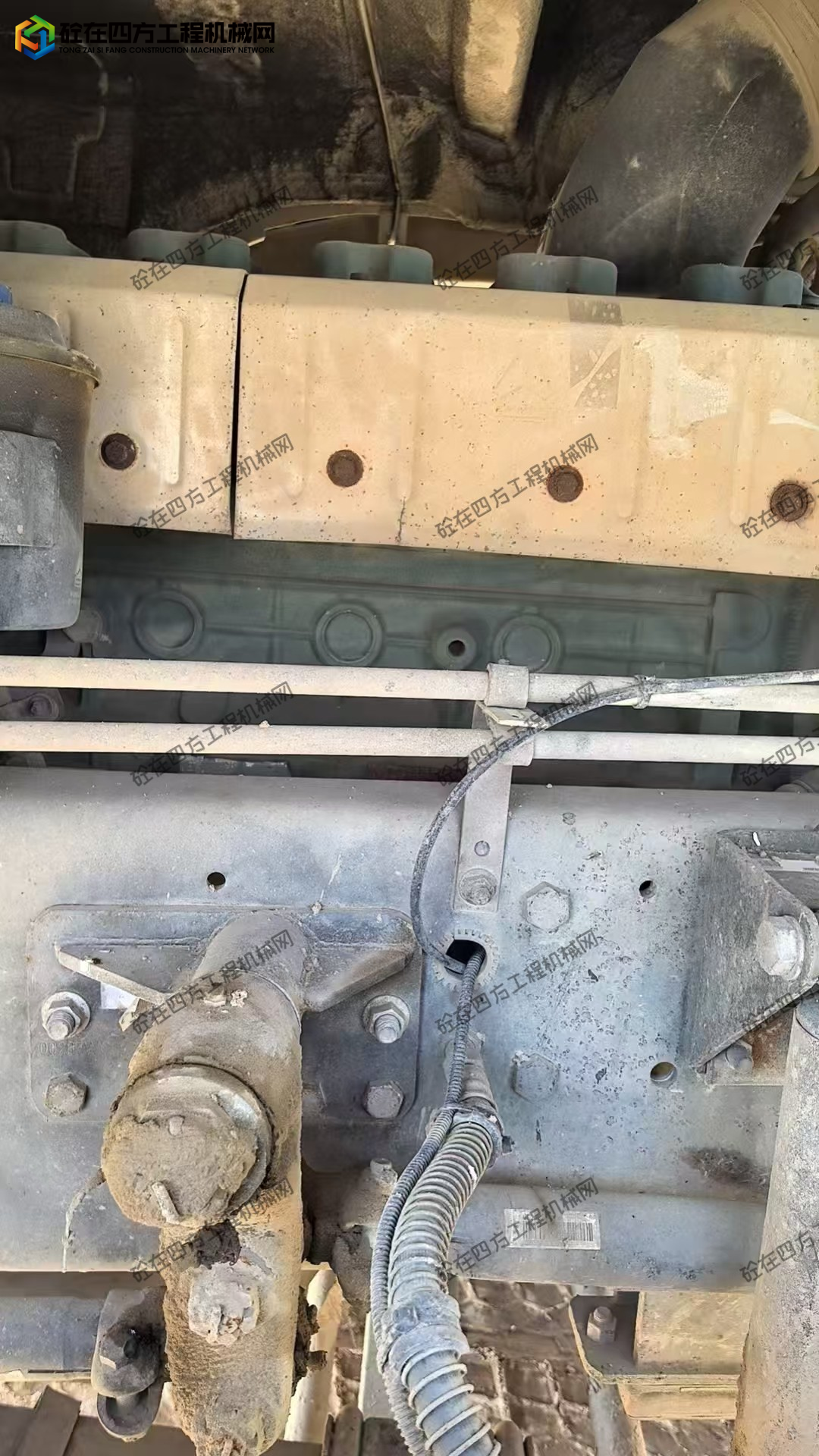 https://images.tongzsf.com/tong/truck_machine/20251013/168ecb357b5982.jpg