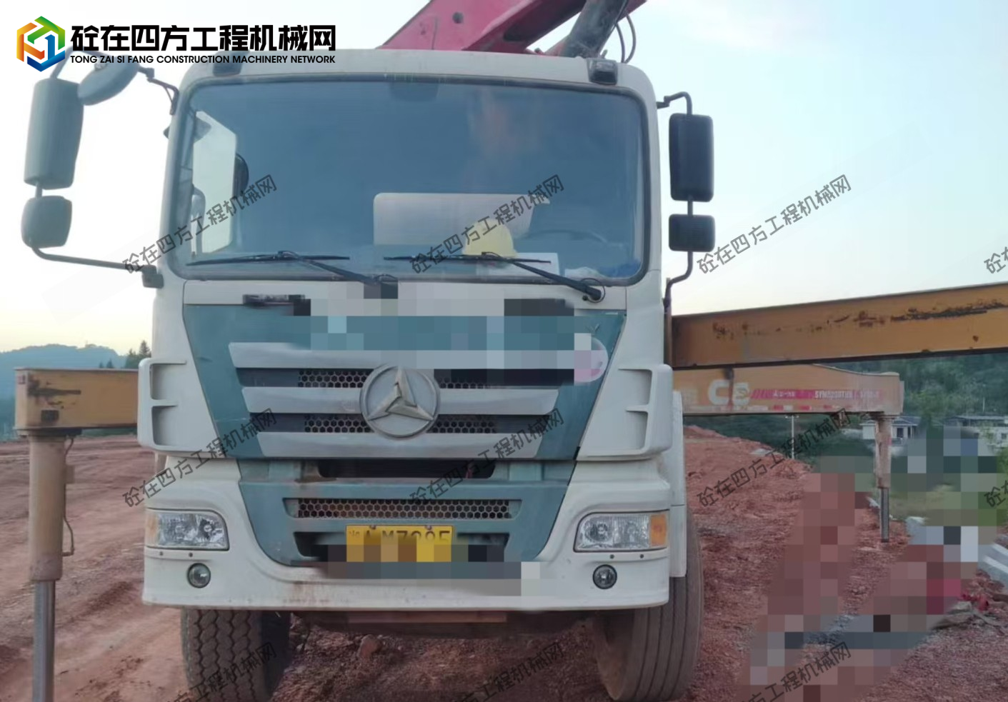 https://images.tongzsf.com/tong/truck_machine/20251013/168ecf3fd02ad2.jpg