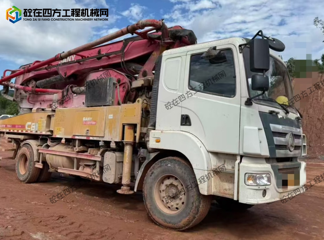 https://images.tongzsf.com/tong/truck_machine/20251013/168ecf3feab868.jpg