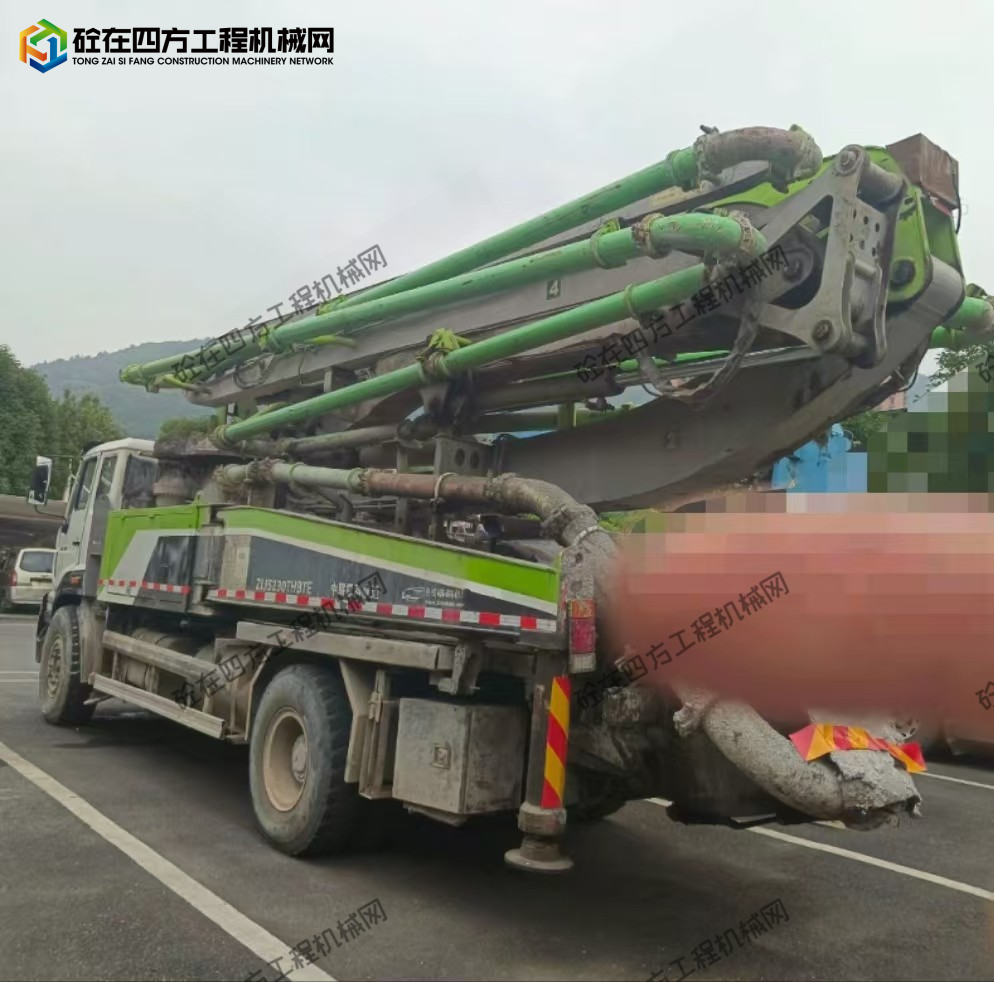 https://images.tongzsf.com/tong/truck_machine/20251013/168ecf7079d7dc.jpg