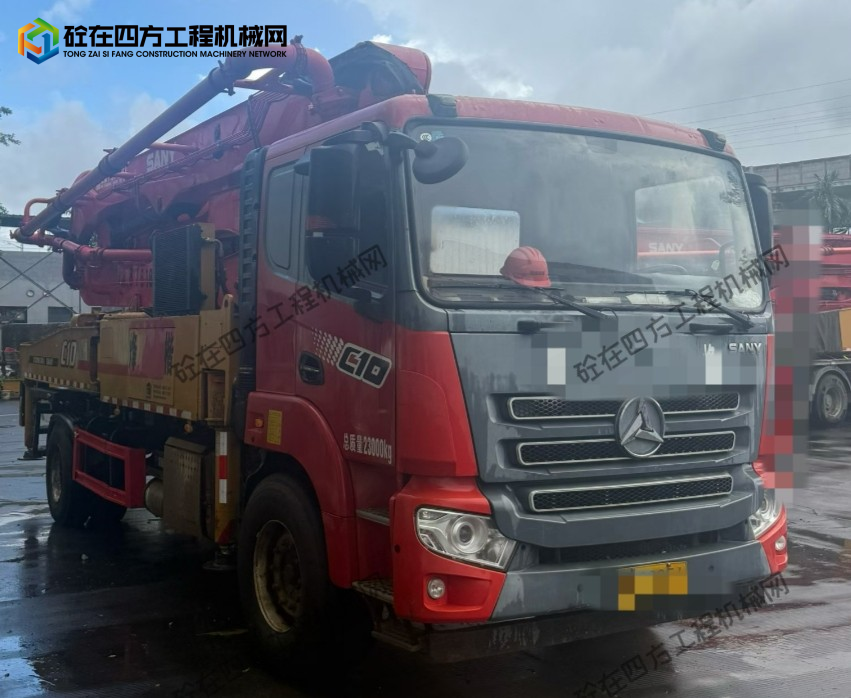 https://images.tongzsf.com/tong/truck_machine/20251014/168ede5aac842a.jpg