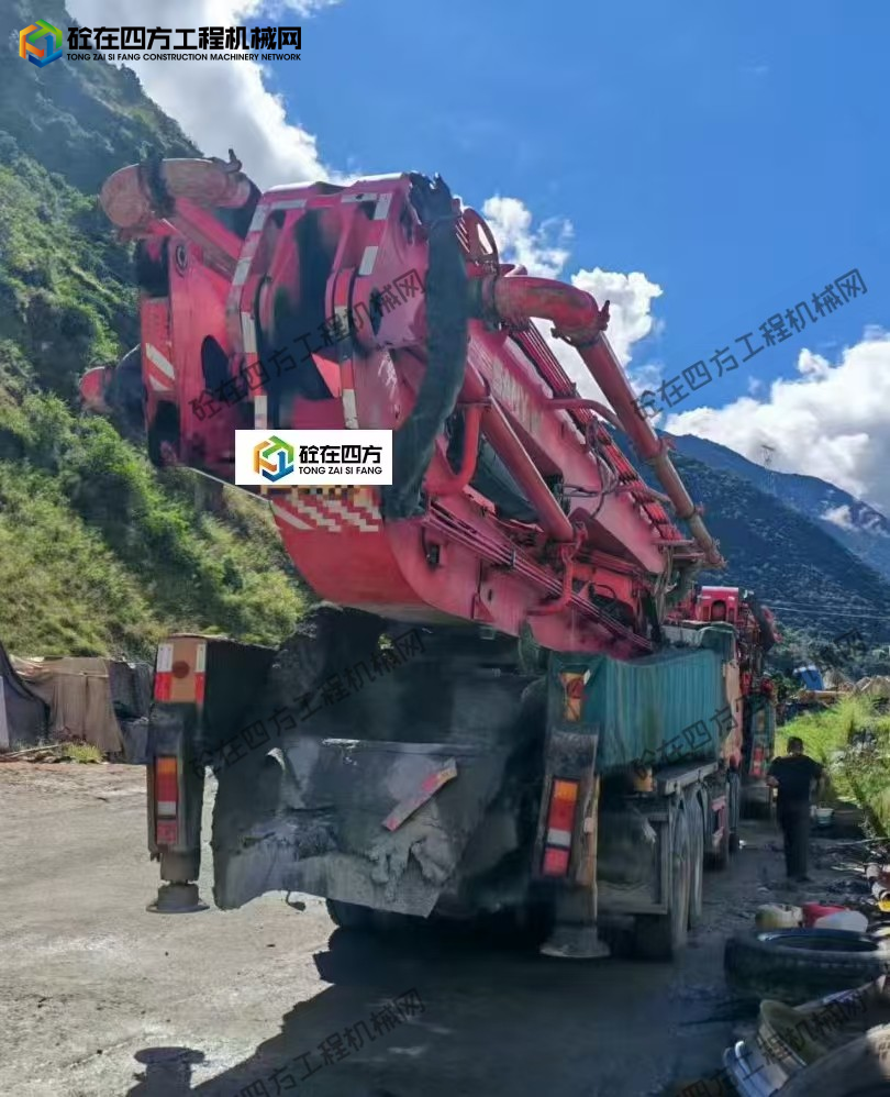 https://images.tongzsf.com/tong/truck_machine/20251014/168ee06f0dd10f.jpg