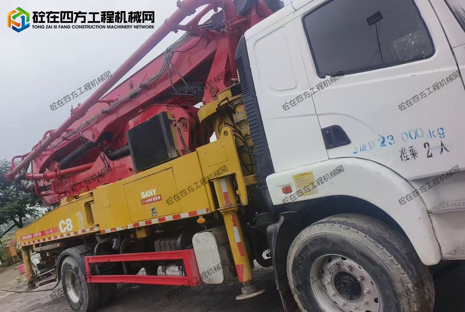 https://images.tongzsf.com/tong/truck_machine/20251015/168eef71ac7089.jpg