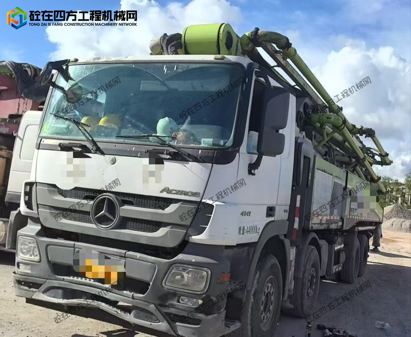 https://images.tongzsf.com/tong/truck_machine/20251015/168ef0220d103d.jpg