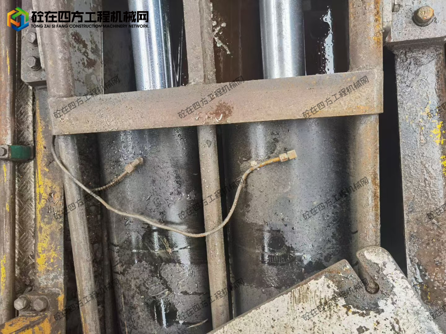 https://images.tongzsf.com/tong/truck_machine/20251015/168ef43328c8f6.jpg