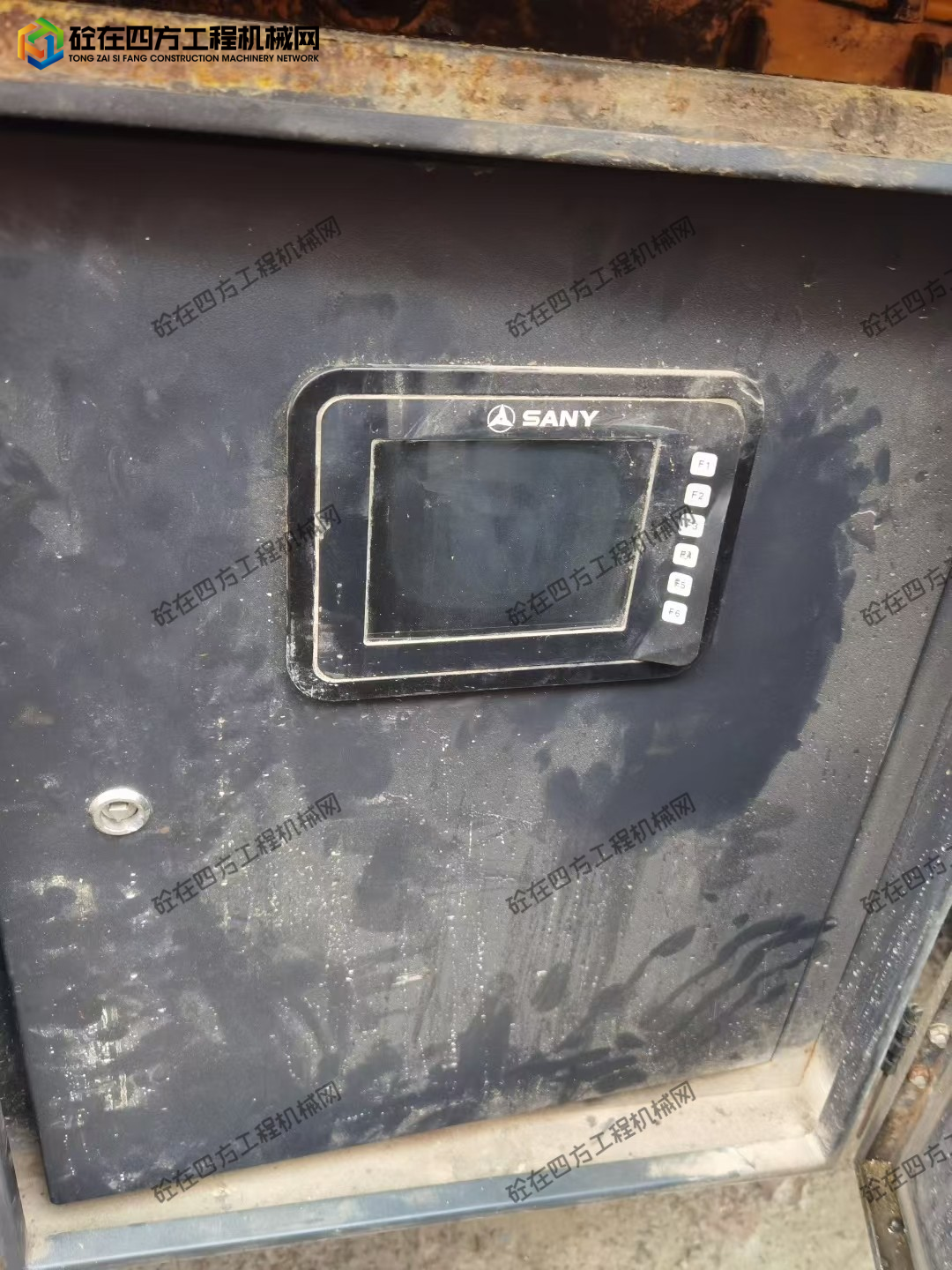 https://images.tongzsf.com/tong/truck_machine/20251015/168ef433e29a14.jpg