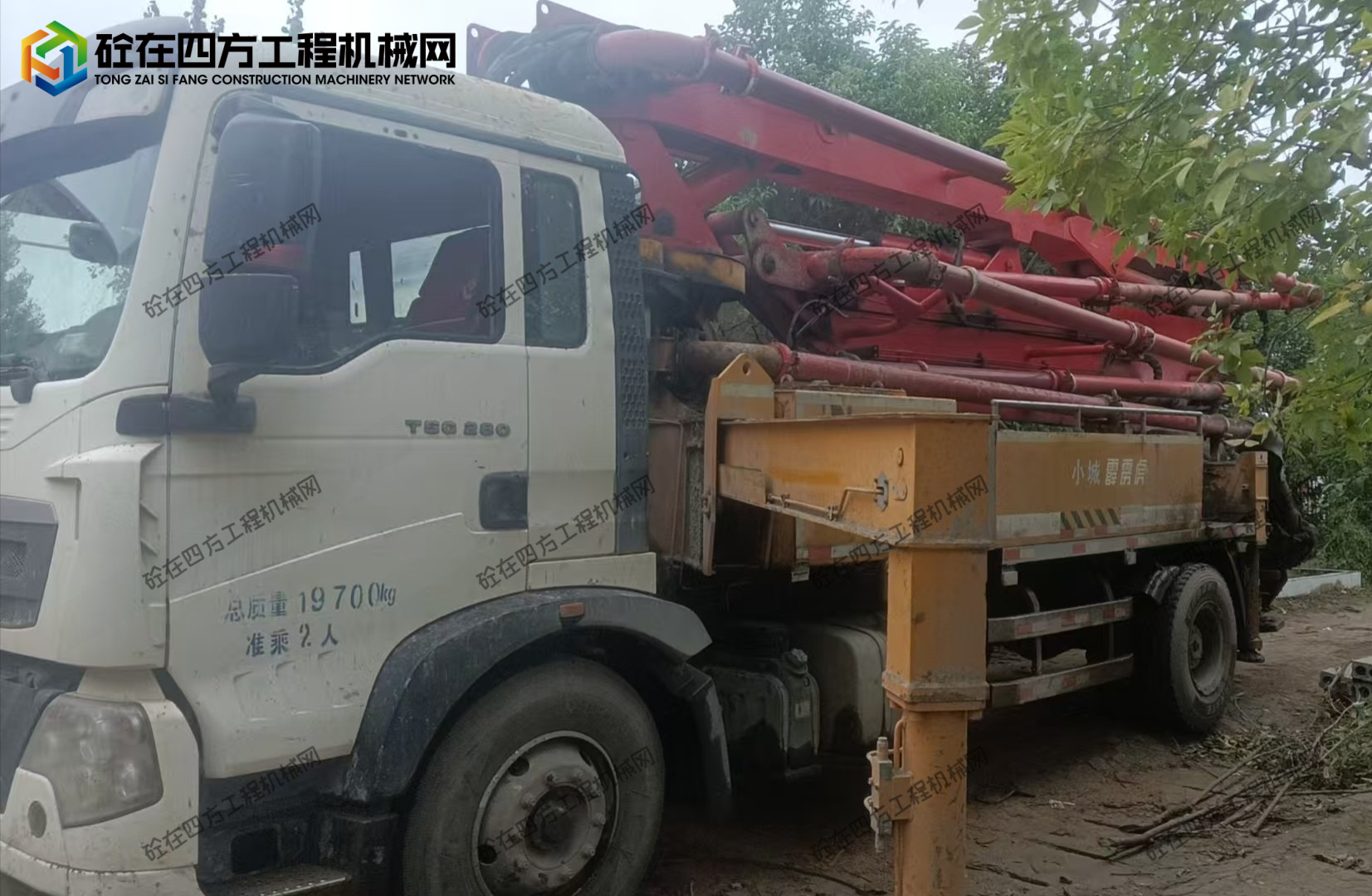 https://images.tongzsf.com/tong/truck_machine/20251015/168ef9953e5592.jpg