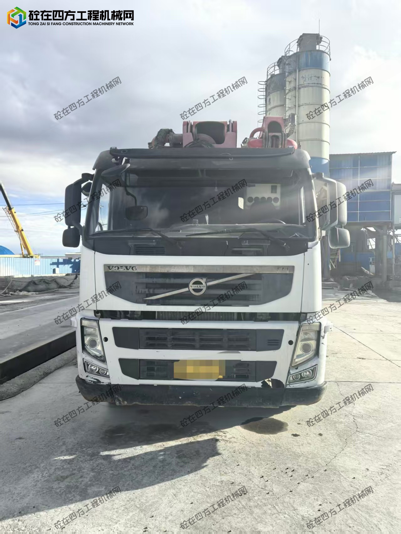 https://images.tongzsf.com/tong/truck_machine/20251016/168f041650ae80.jpg