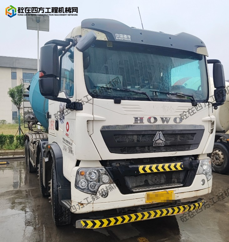 https://images.tongzsf.com/tong/truck_machine/20251016/168f0a041ac569.png