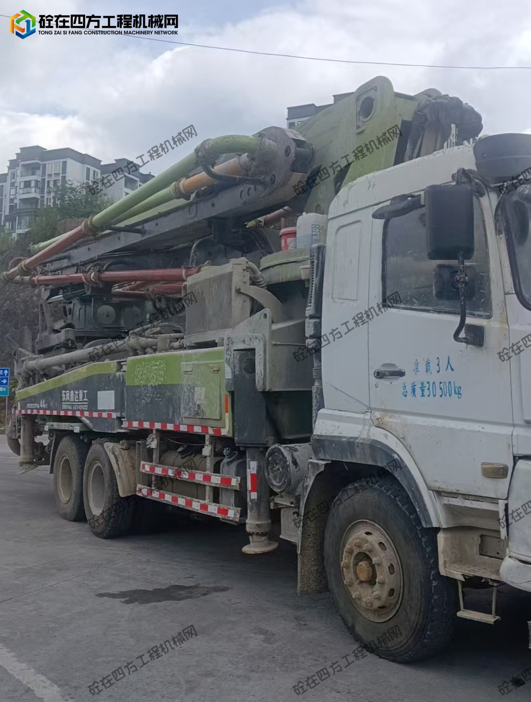 https://images.tongzsf.com/tong/truck_machine/20251016/168f0a9fa094f8.jpg