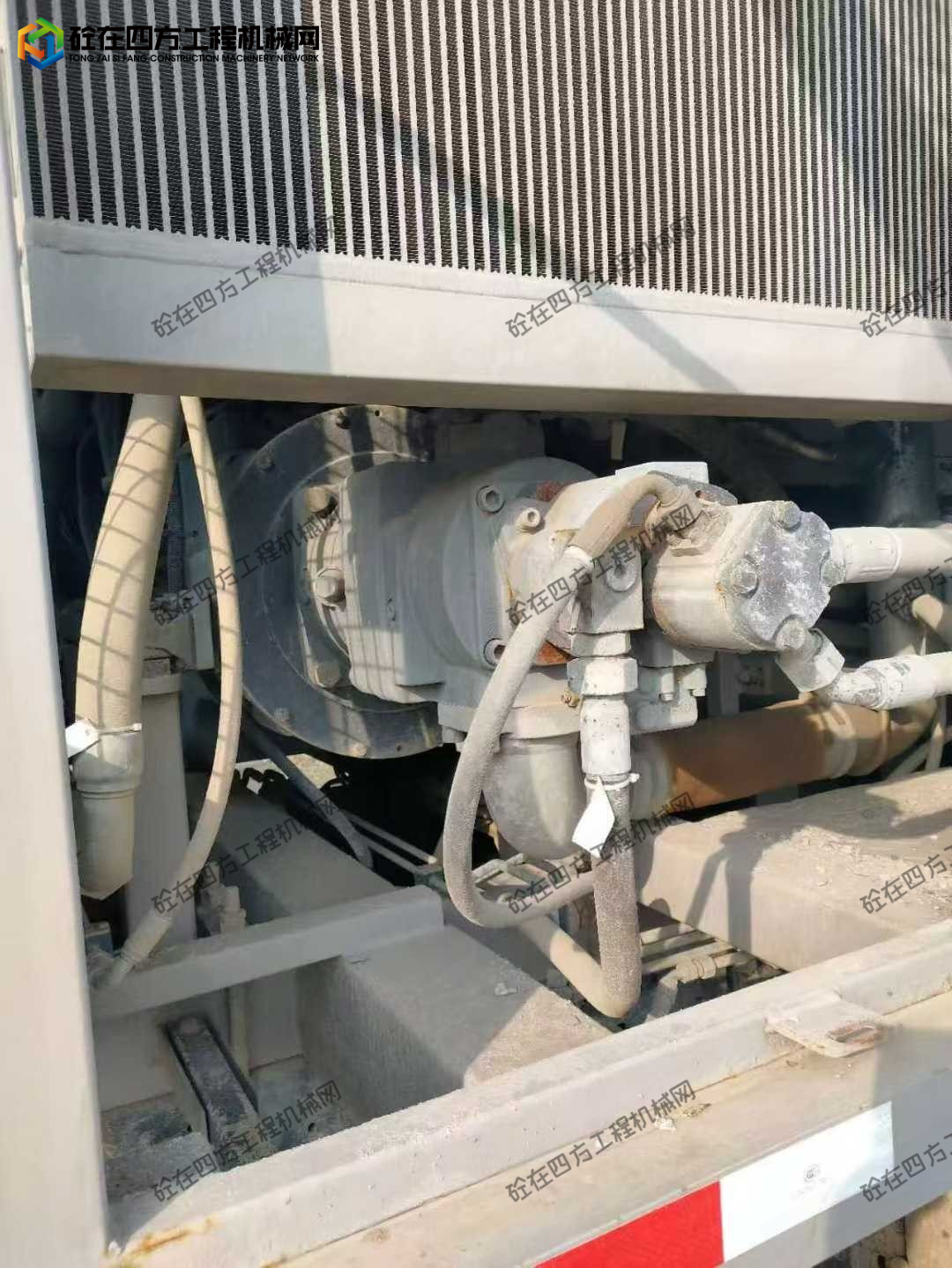 https://images.tongzsf.com/tong/truck_machine/20251017/168f19c38d7a59.jpg