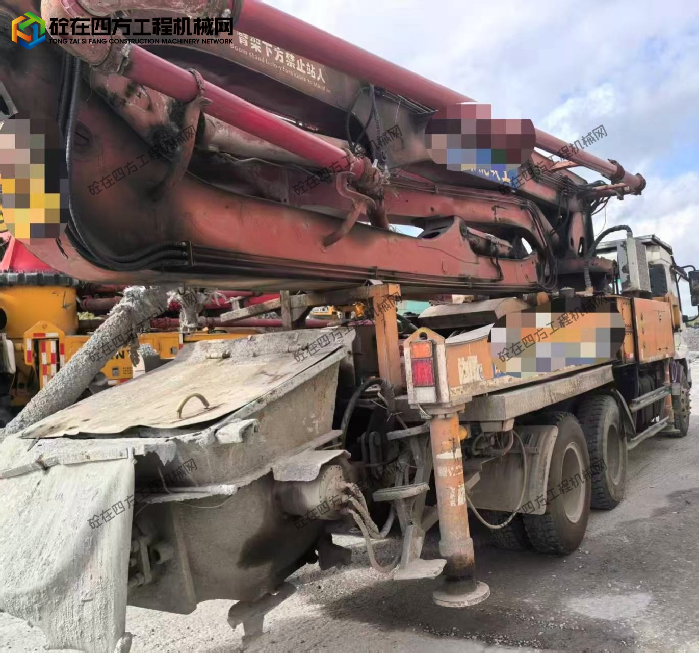 https://images.tongzsf.com/tong/truck_machine/20251017/168f22aa8dd395.jpg