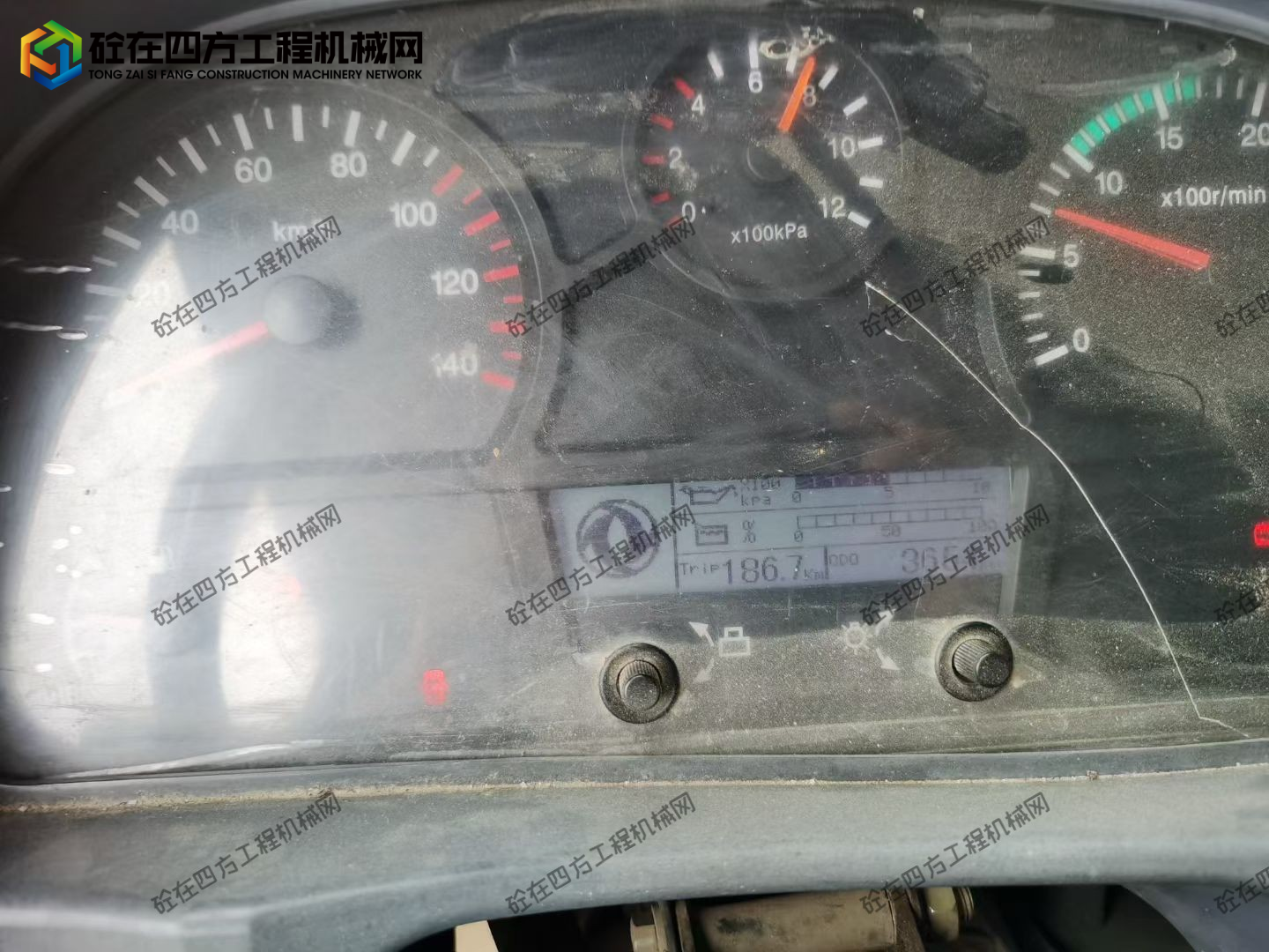 https://images.tongzsf.com/tong/truck_machine/20251017/168f265b0343d0.jpg