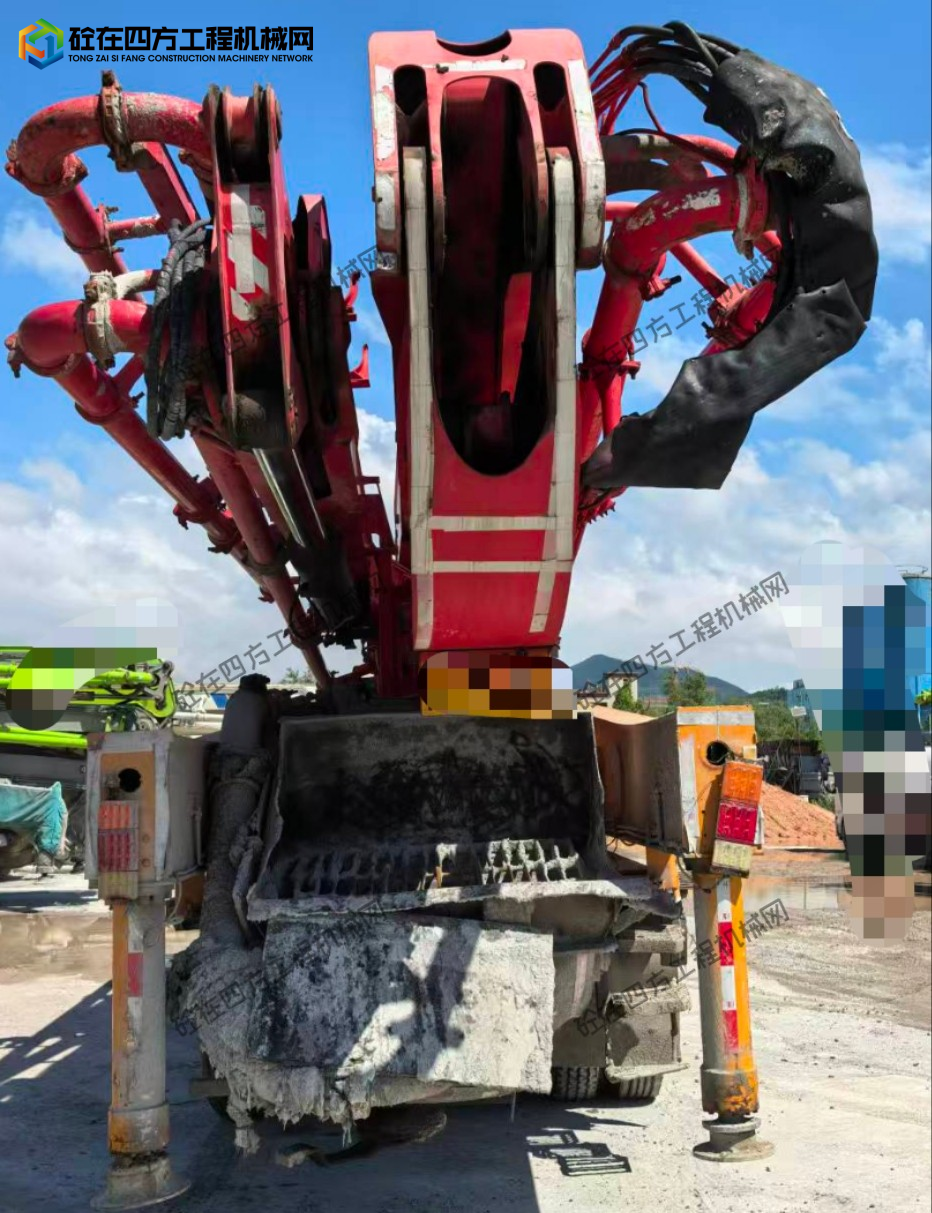 https://images.tongzsf.com/tong/truck_machine/20251018/168f33505d75cf.jpg