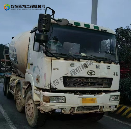 https://images.tongzsf.com/tong/truck_machine/20251020/168f58852eab26.png
