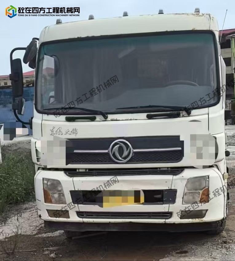 https://images.tongzsf.com/tong/truck_machine/20251020/168f58bec36221.jpg
