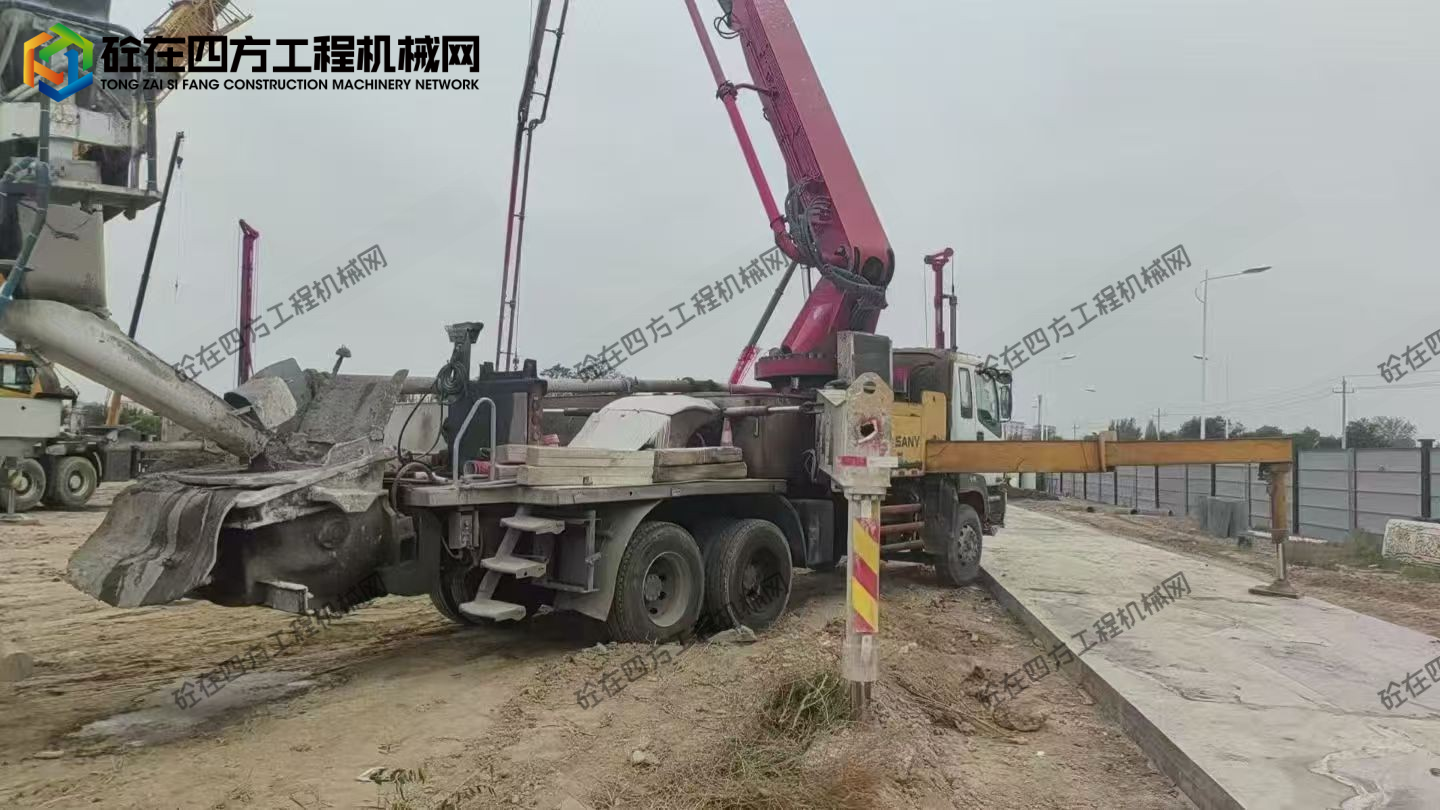 https://images.tongzsf.com/tong/truck_machine/20251020/168f591ddb1f11.jpg
