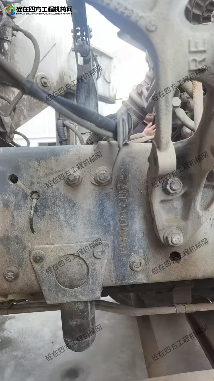 https://images.tongzsf.com/tong/truck_machine/20251022/168f89bc832b01.jpg