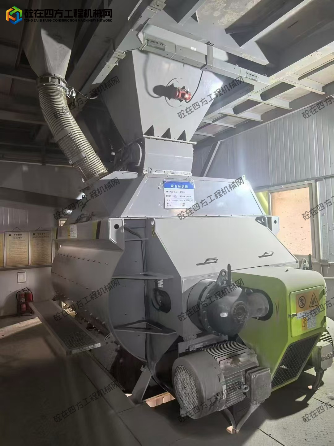 https://images.tongzsf.com/tong/truck_machine/20251023/168f9c777af910.jpg
