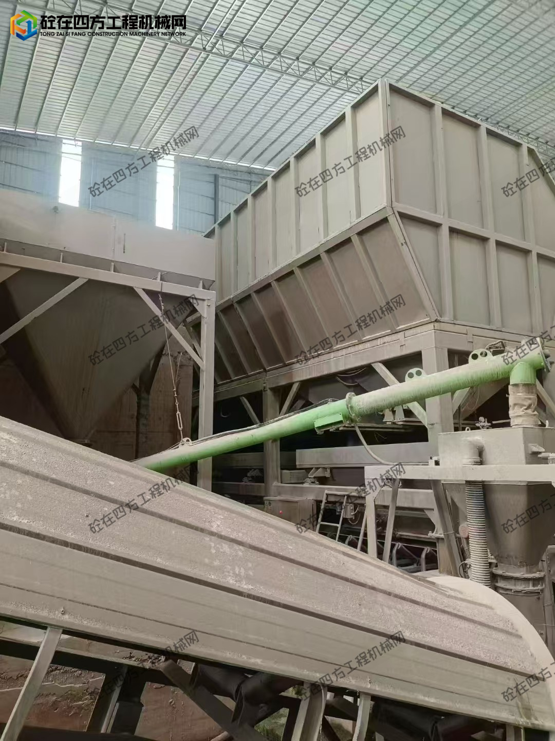 https://images.tongzsf.com/tong/truck_machine/20251023/168f9c7ae91491.jpg