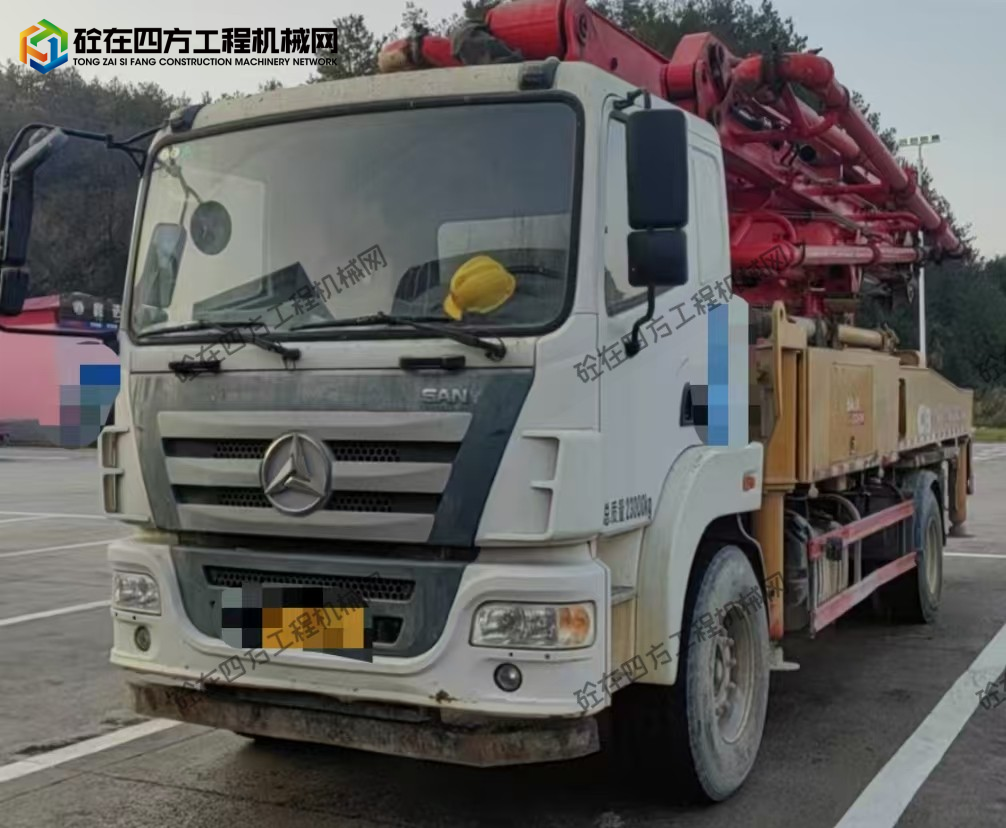 https://images.tongzsf.com/tong/truck_machine/20251024/168facf2297542.jpg