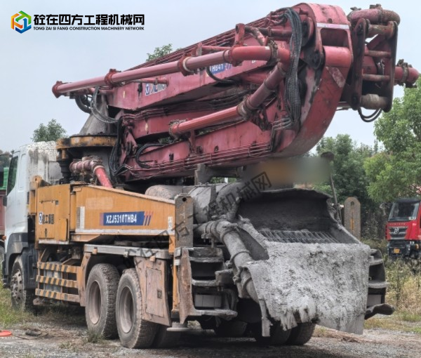 https://images.tongzsf.com/tong/truck_machine/20251025/168fc522e8af22.jpg