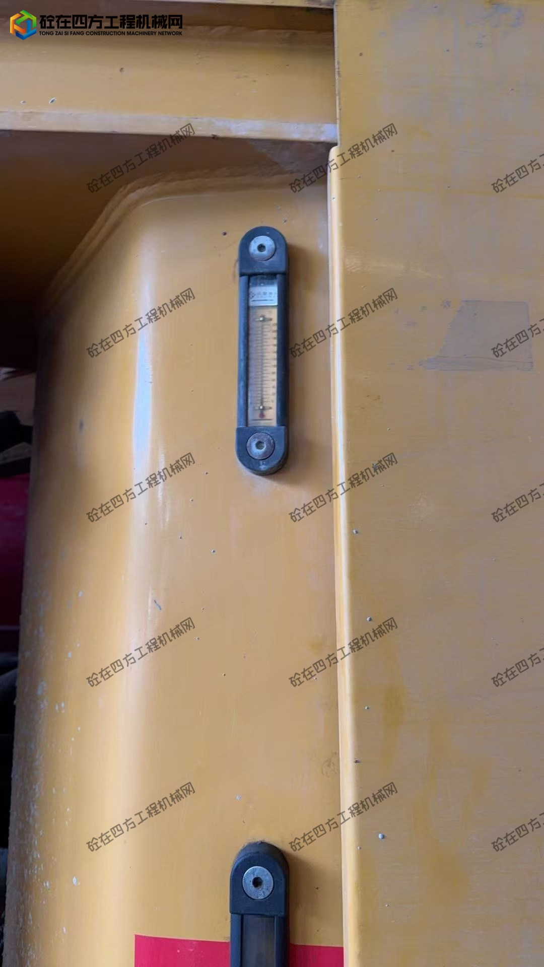 https://images.tongzsf.com/tong/truck_machine/20251025/168fcb8efb94f9.jpg