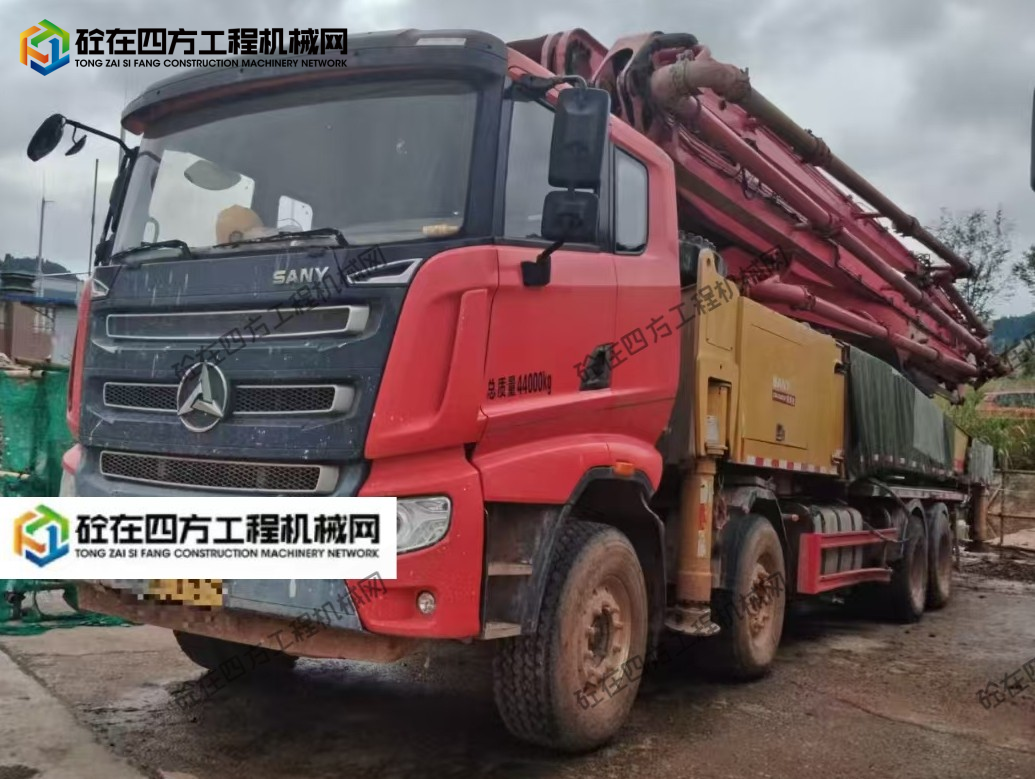 https://images.tongzsf.com/tong/truck_machine/20251027/168fed57f15111.jpg