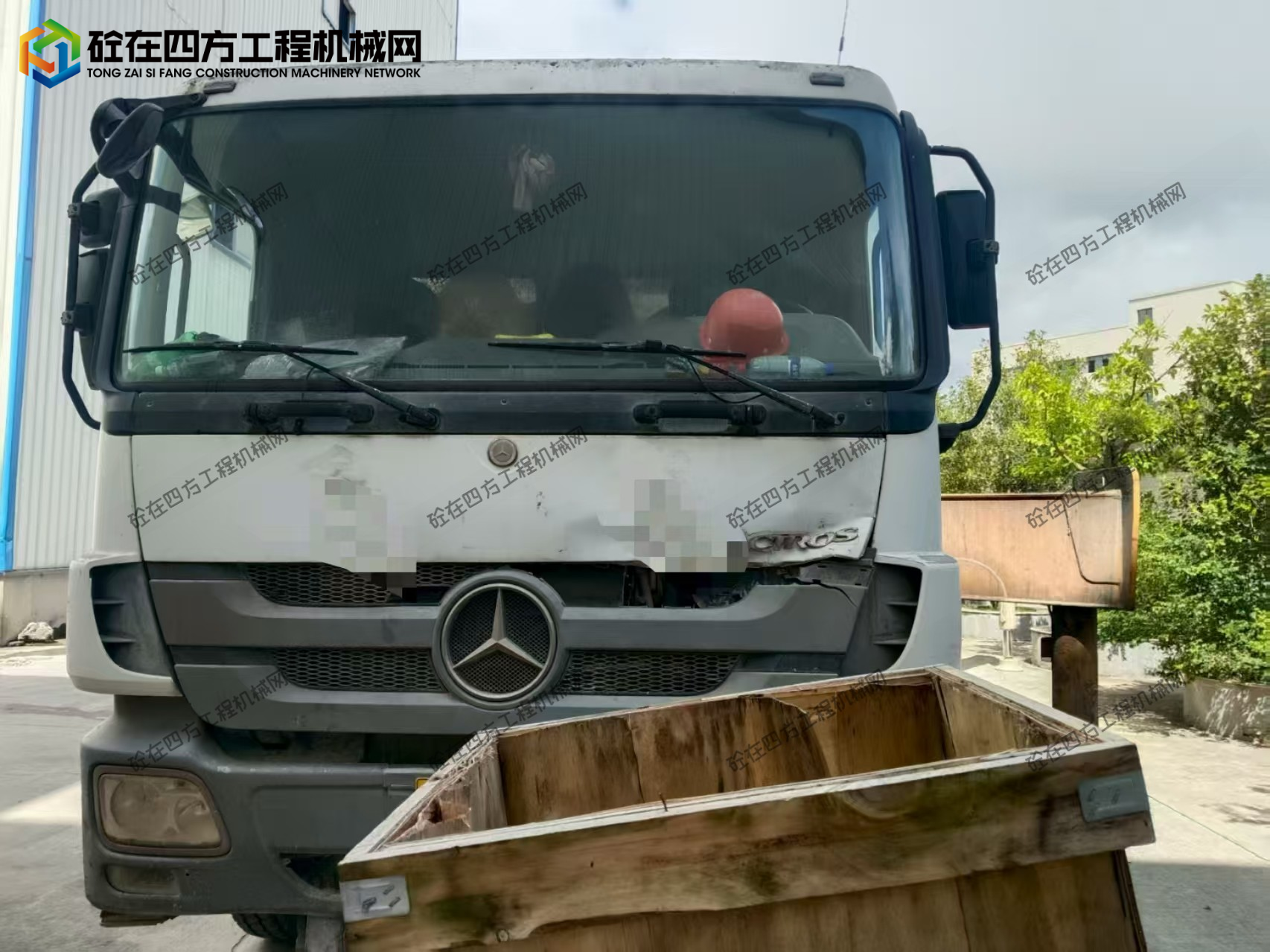https://images.tongzsf.com/tong/truck_machine/20251027/168fedf7a5fef8.jpg