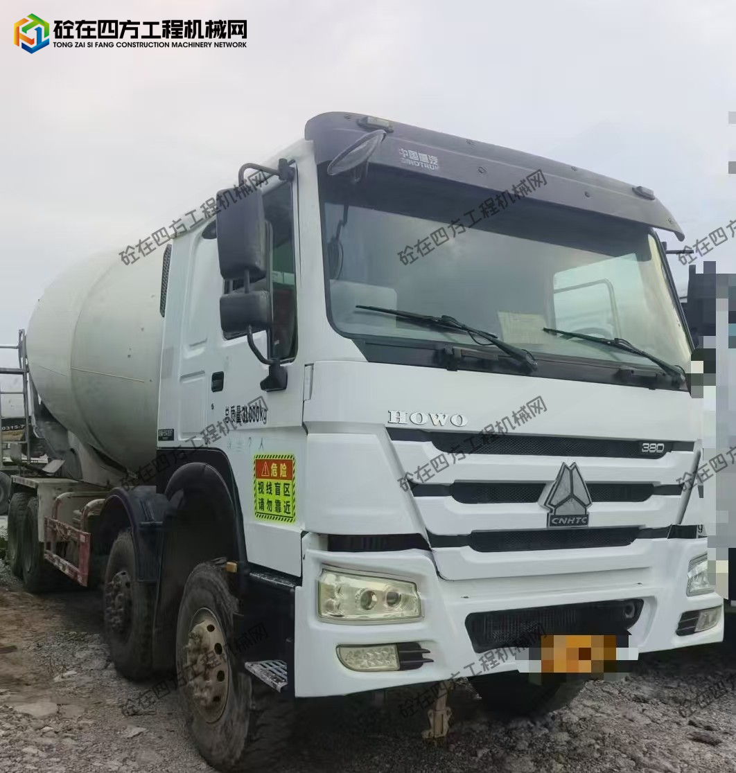 https://images.tongzsf.com/tong/truck_machine/20251029/169017a43eef76.jpg
