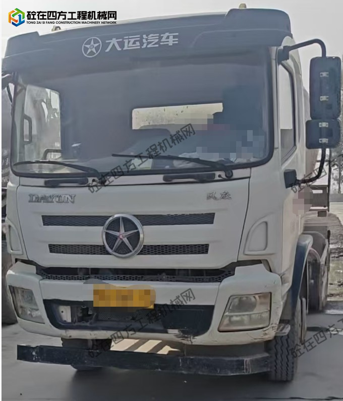 https://images.tongzsf.com/tong/truck_machine/20251104/16909aac363326.png