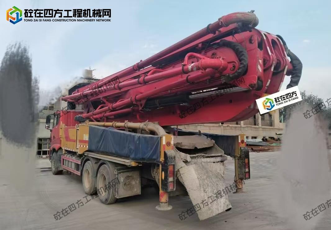 https://images.tongzsf.com/tong/truck_machine/20251105/1690ac1e8dd9a5.jpg