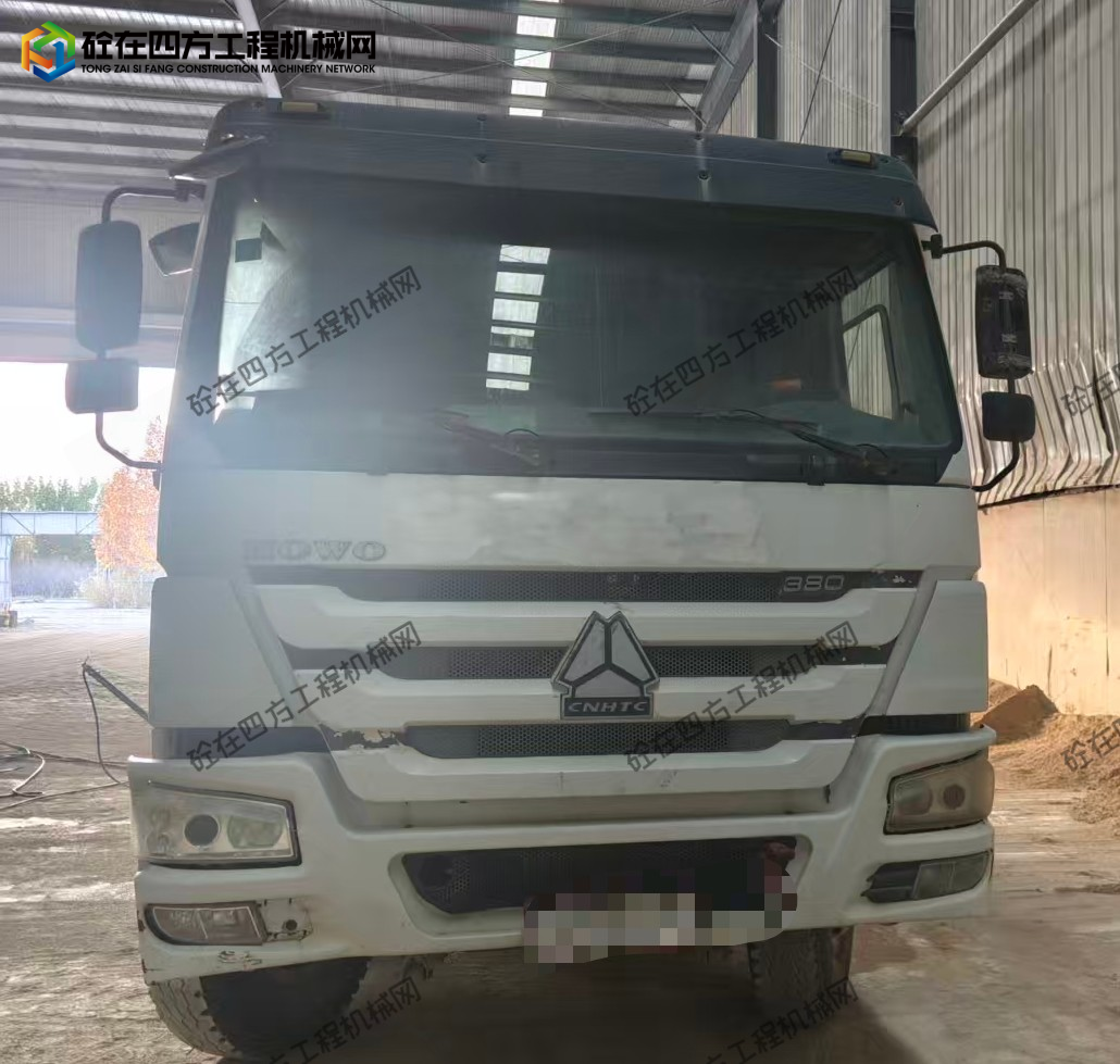 https://images.tongzsf.com/tong/truck_machine/20251105/1690b6c3b18def.jpg