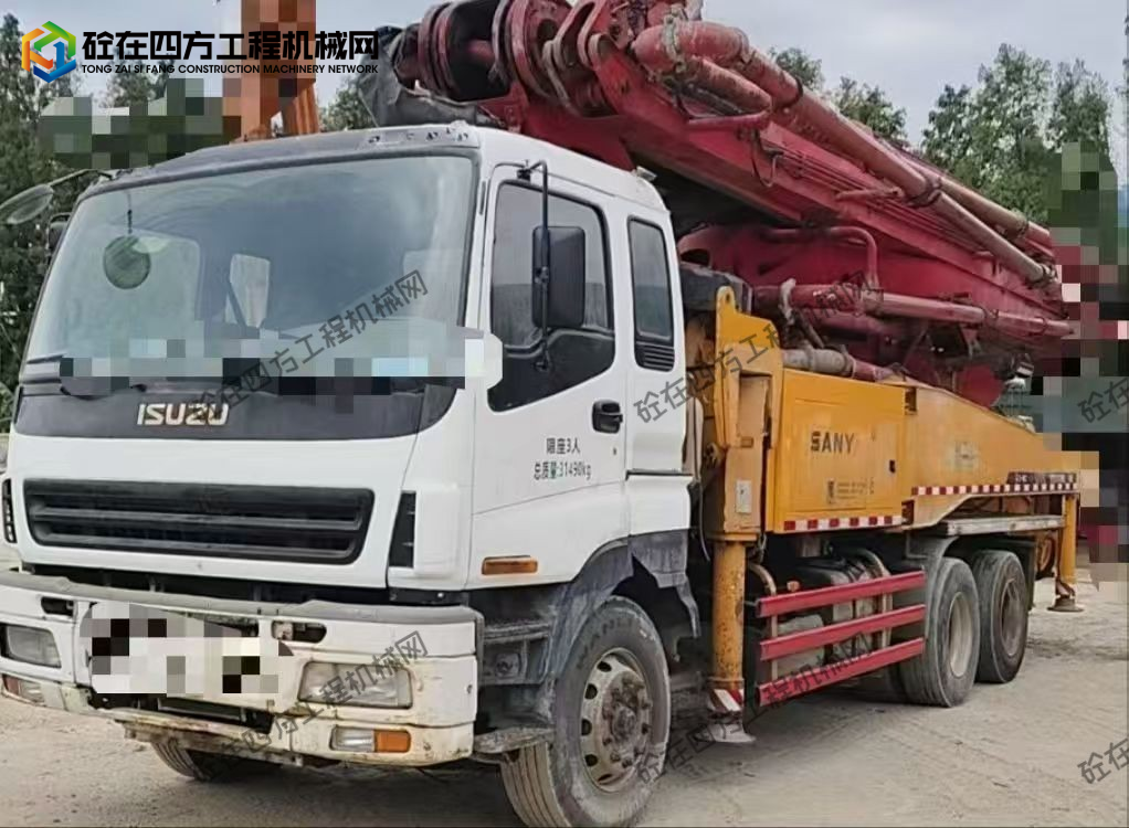 https://images.tongzsf.com/tong/truck_machine/20251110/16911846e9e136.jpg