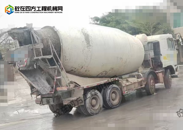 https://images.tongzsf.com/tong/truck_machine/20251110/169119d24af964.png