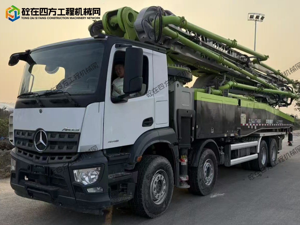 https://images.tongzsf.com/tong/truck_machine/20251111/16913386020c9b.jpg