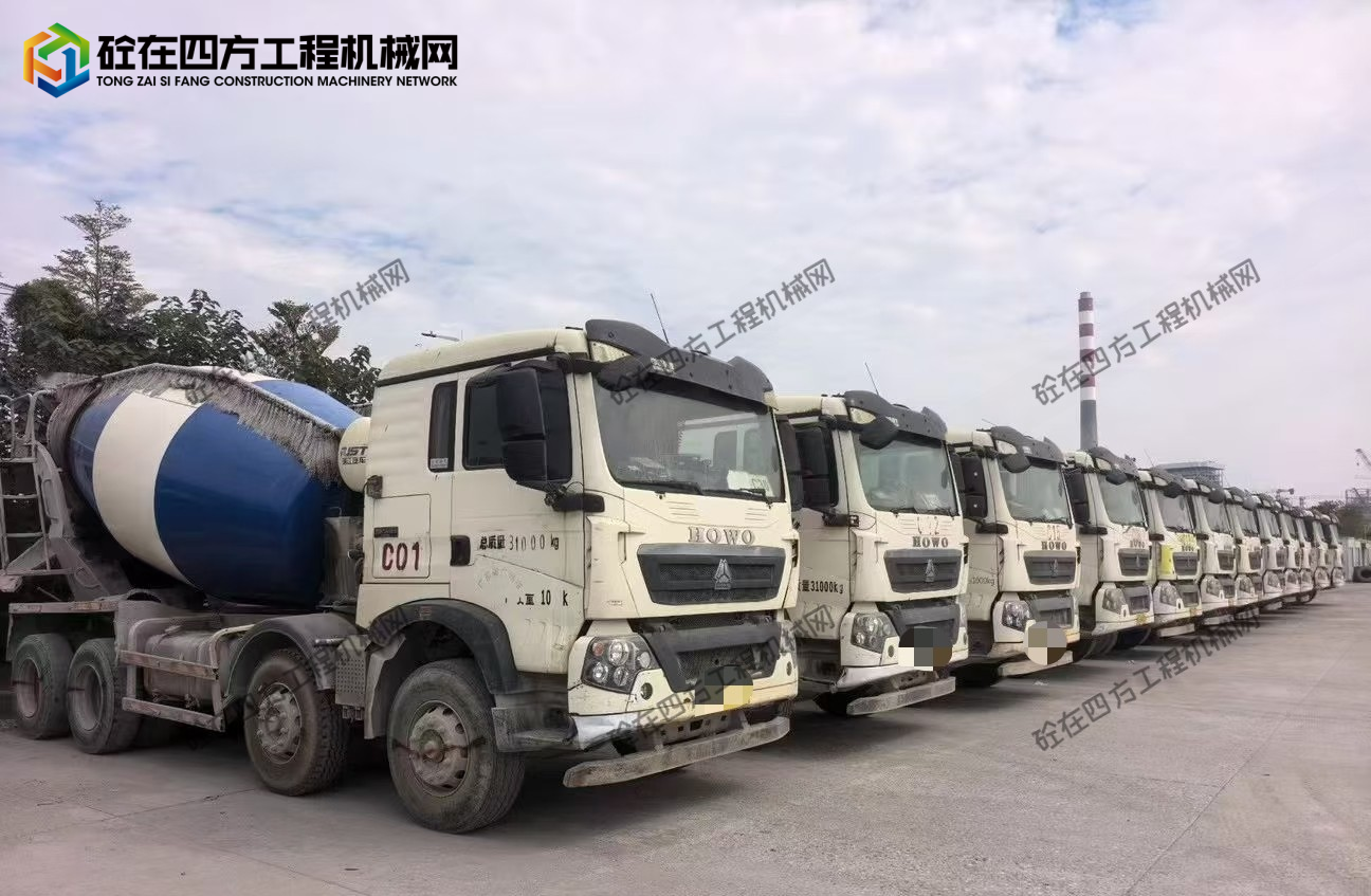 https://images.tongzsf.com/tong/truck_machine/20251112/1691433c997282.jpg