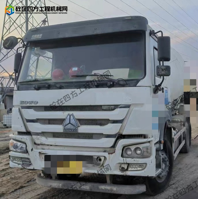https://images.tongzsf.com/tong/truck_machine/20251118/1691c160db9298.jpg