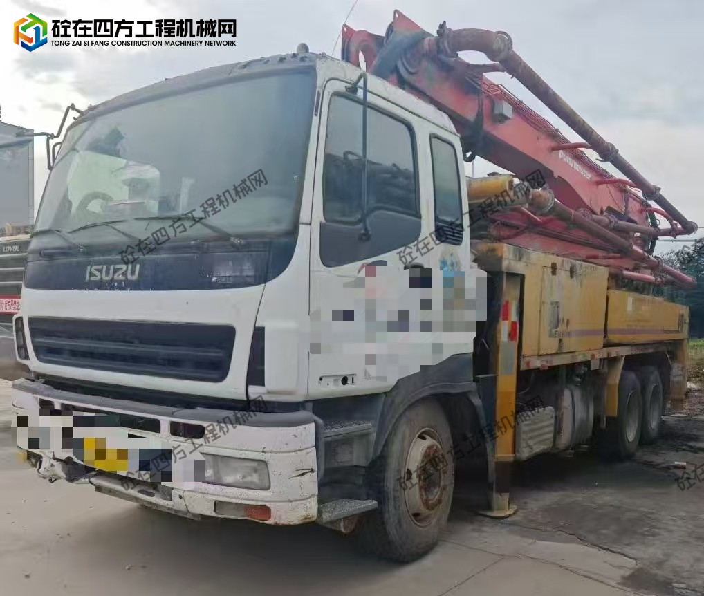 https://images.tongzsf.com/tong/truck_machine/20251120/1691eccf1ea739.jpg