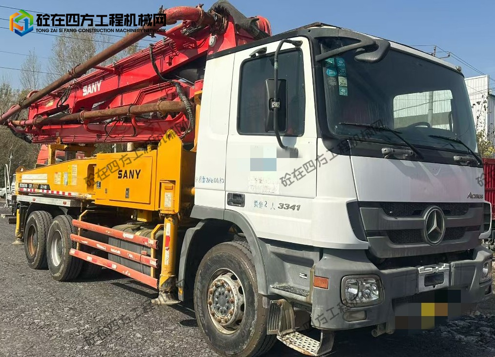https://images.tongzsf.com/tong/truck_machine/20251121/1692054270c96d.jpg