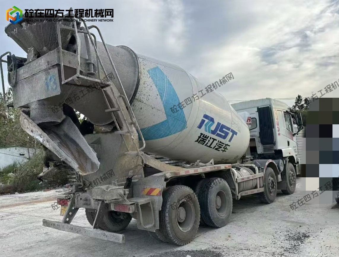 https://images.tongzsf.com/tong/truck_machine/20251123/1692307ffc22d2.jpg