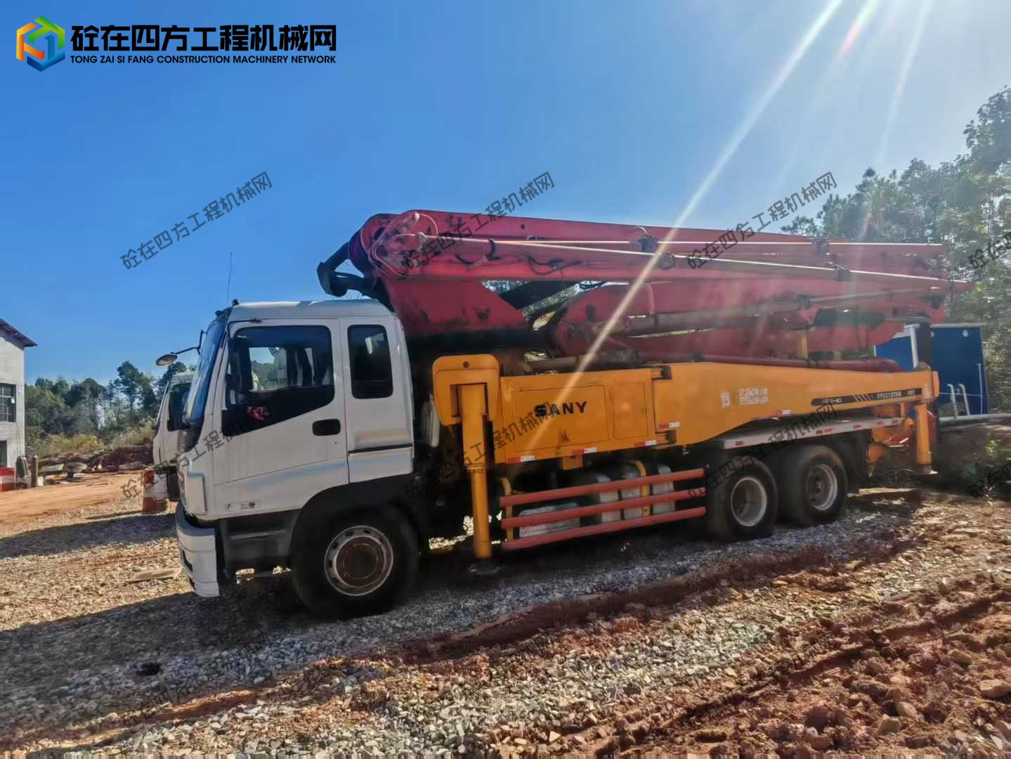 https://images.tongzsf.com/tong/truck_machine/20251125/169254fa7acd82.jpg