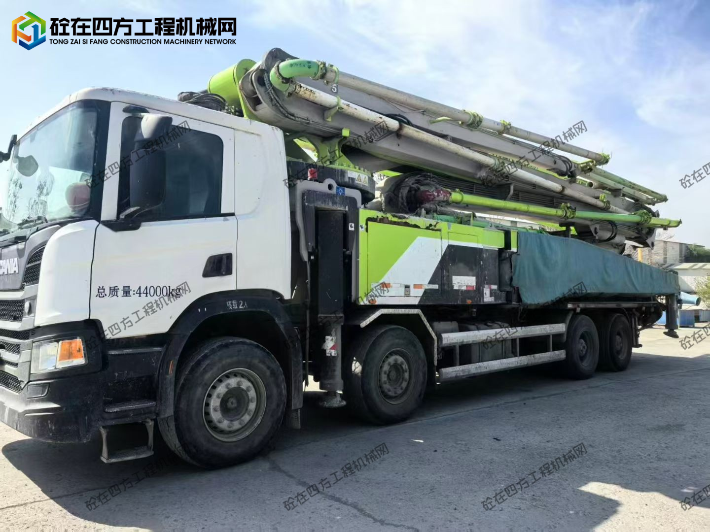 https://images.tongzsf.com/tong/truck_machine/20251126/169271977b79db.jpg
