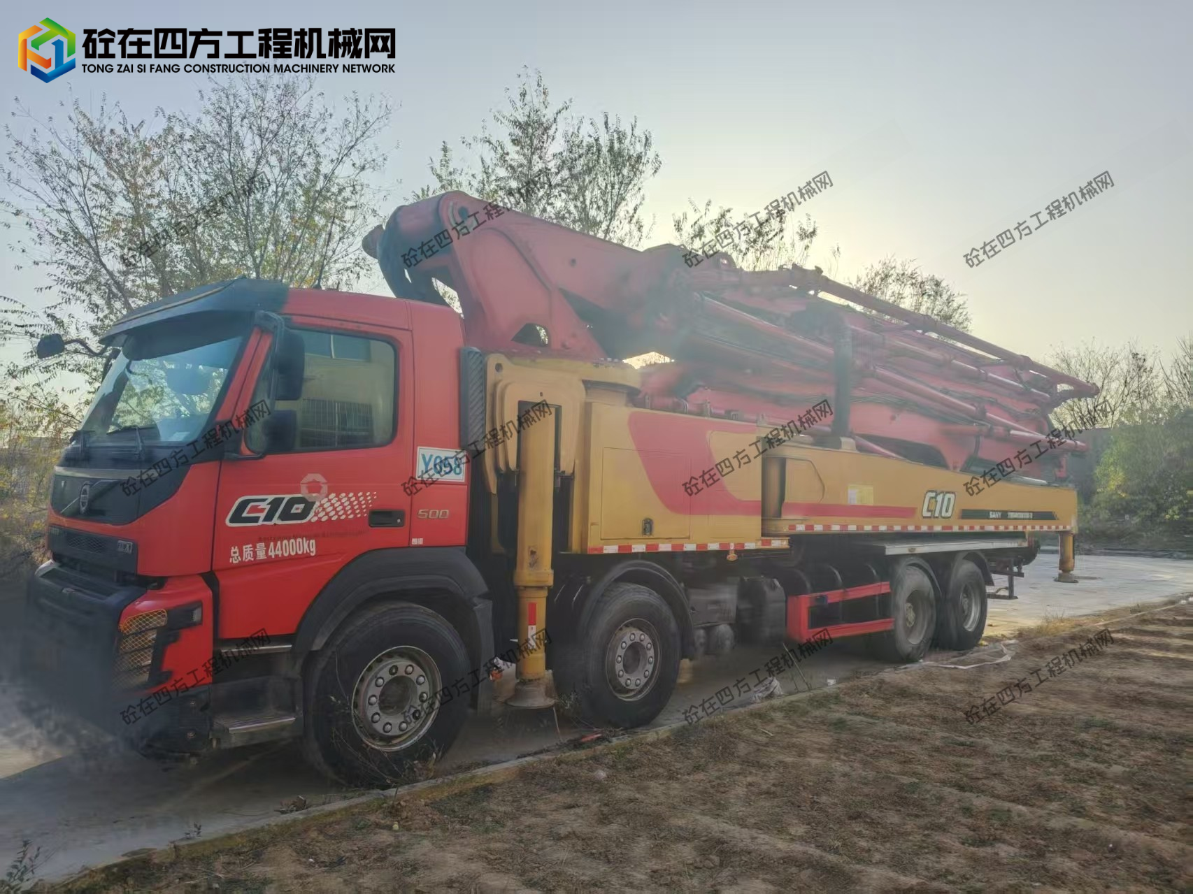 https://images.tongzsf.com/tong/truck_machine/20251127/16927f534f14a0.jpg