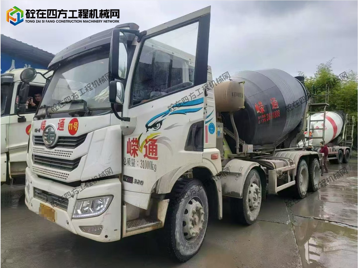 https://images.tongzsf.com/tong/truck_machine/20251128/169291163aafbf.png