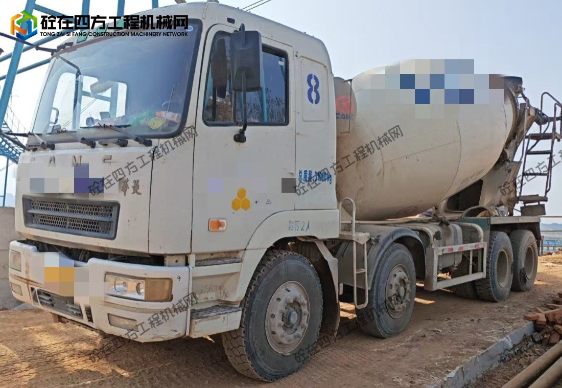 https://images.tongzsf.com/tong/truck_machine/20251201/1692d01de9918c.jpg