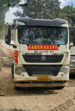 https://images.tongzsf.com/tong/truck_machine/20251202/1692e44889f5b0.png